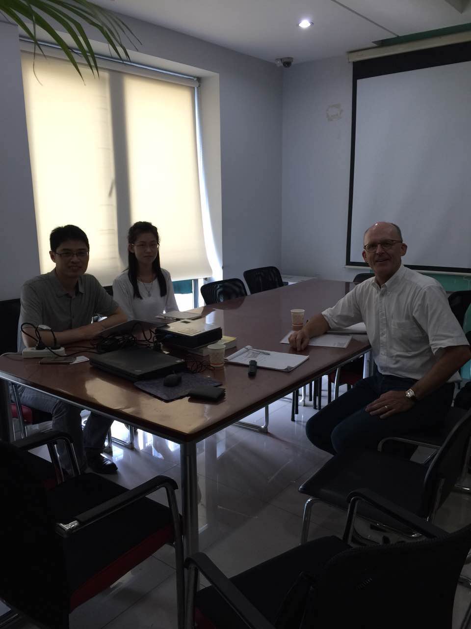 瑞士LANAMATIC工廠CEO  TOBIAS  SUTER專程來我司洽談銷售事宜以及配套新項目